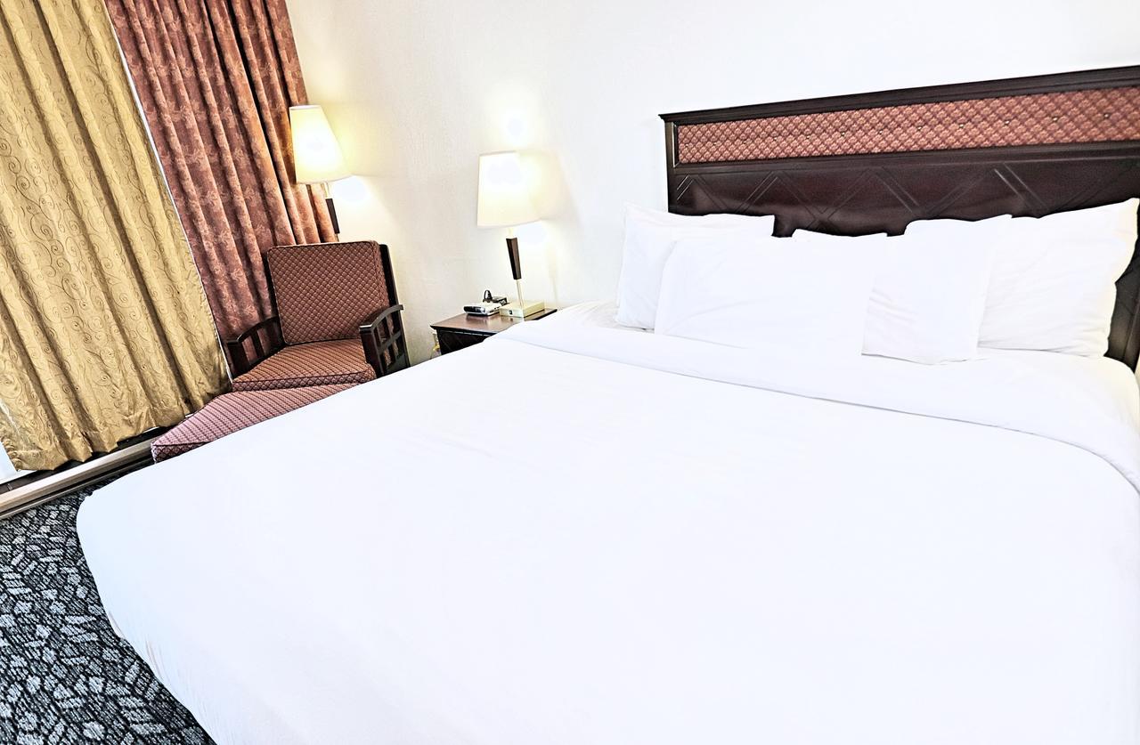 Lelux Hotel Μόντρεαλ Εξωτερικό φωτογραφία